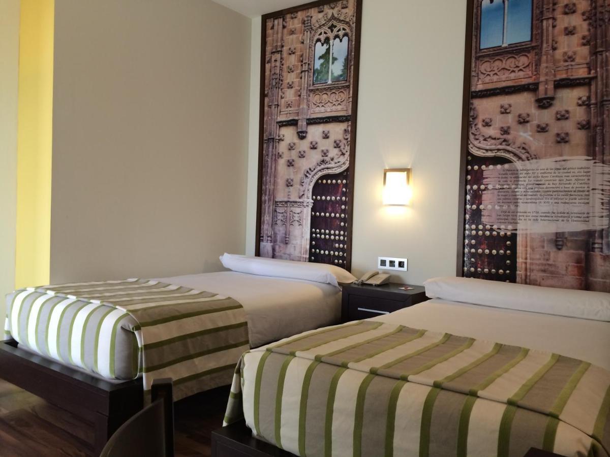 Hostal Aznaitin بايثا المظهر الخارجي الصورة
