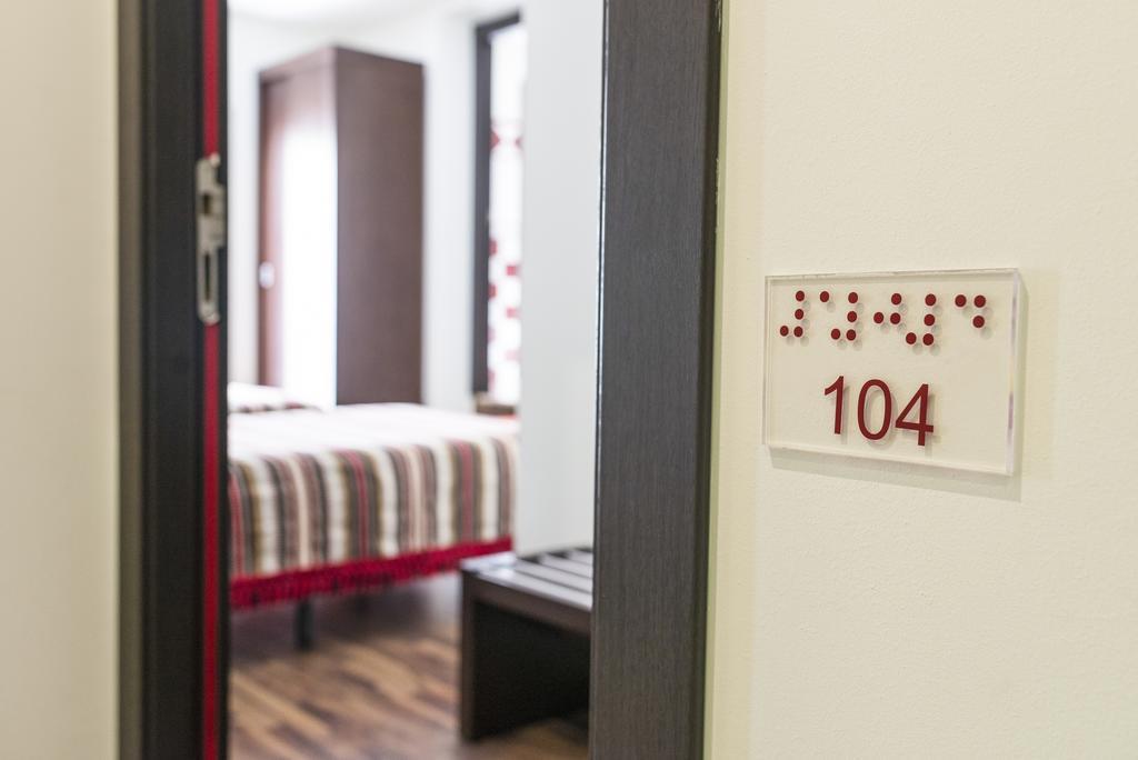 Hostal Aznaitin بايثا المظهر الخارجي الصورة