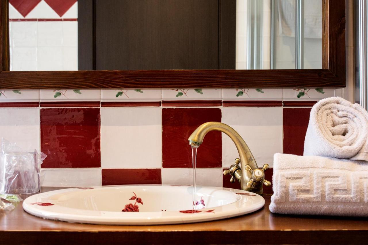 Hostal Aznaitin بايثا المظهر الخارجي الصورة