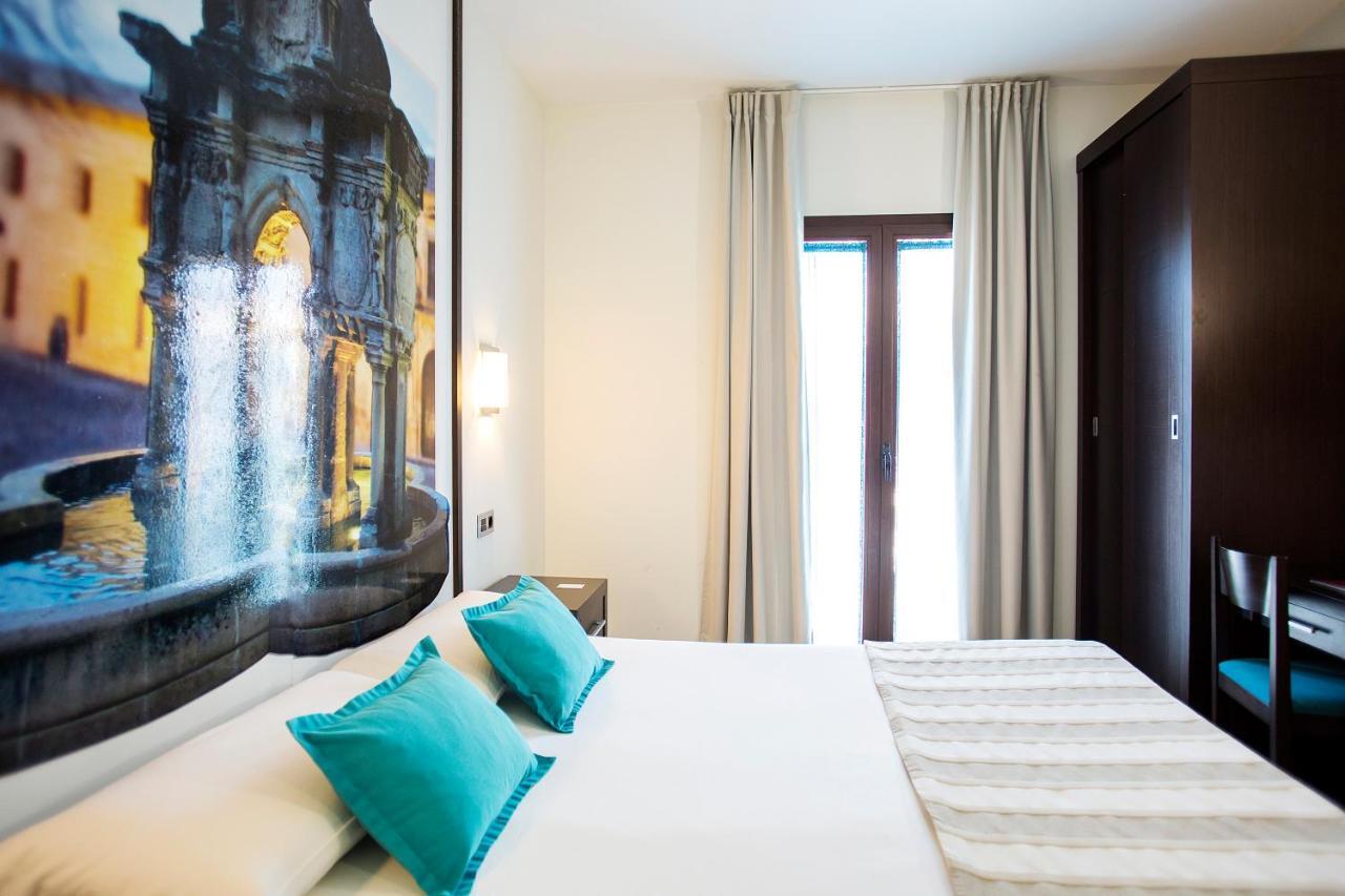 Hostal Aznaitin بايثا المظهر الخارجي الصورة